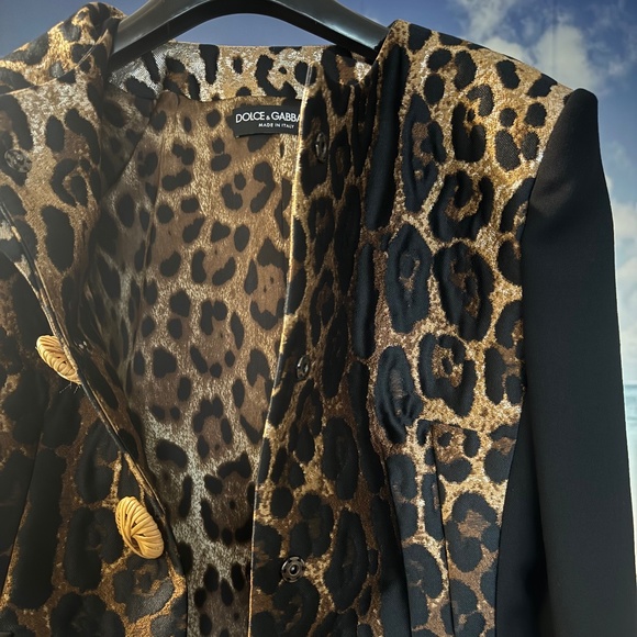 Jacket - Picture 8 of 8